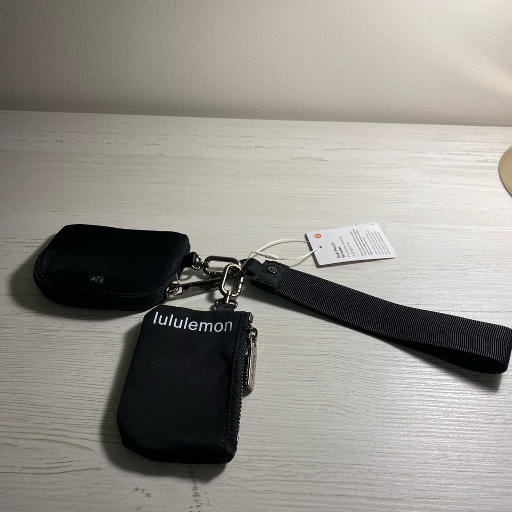 Lululemon Athletica Black Key & Card Holder Set